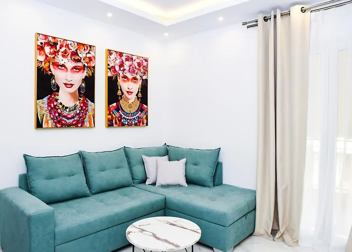 La Perla Apartments